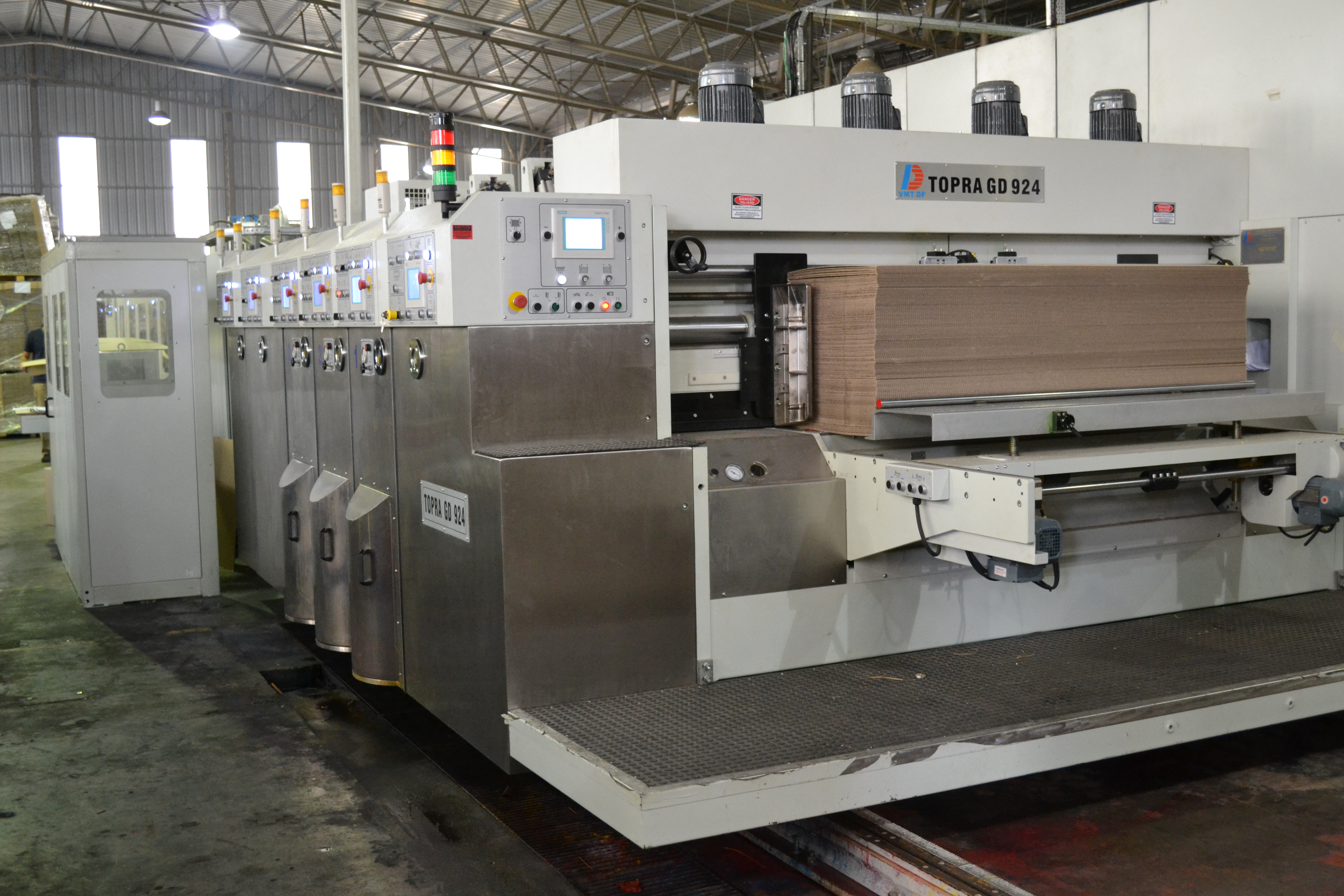 Argenpack, Argentina — Dong Fang Topra GD 924 Flexo Folder Gluer — Dong Fang Topra AD 1224 Printer/Slotter/Die Cutter